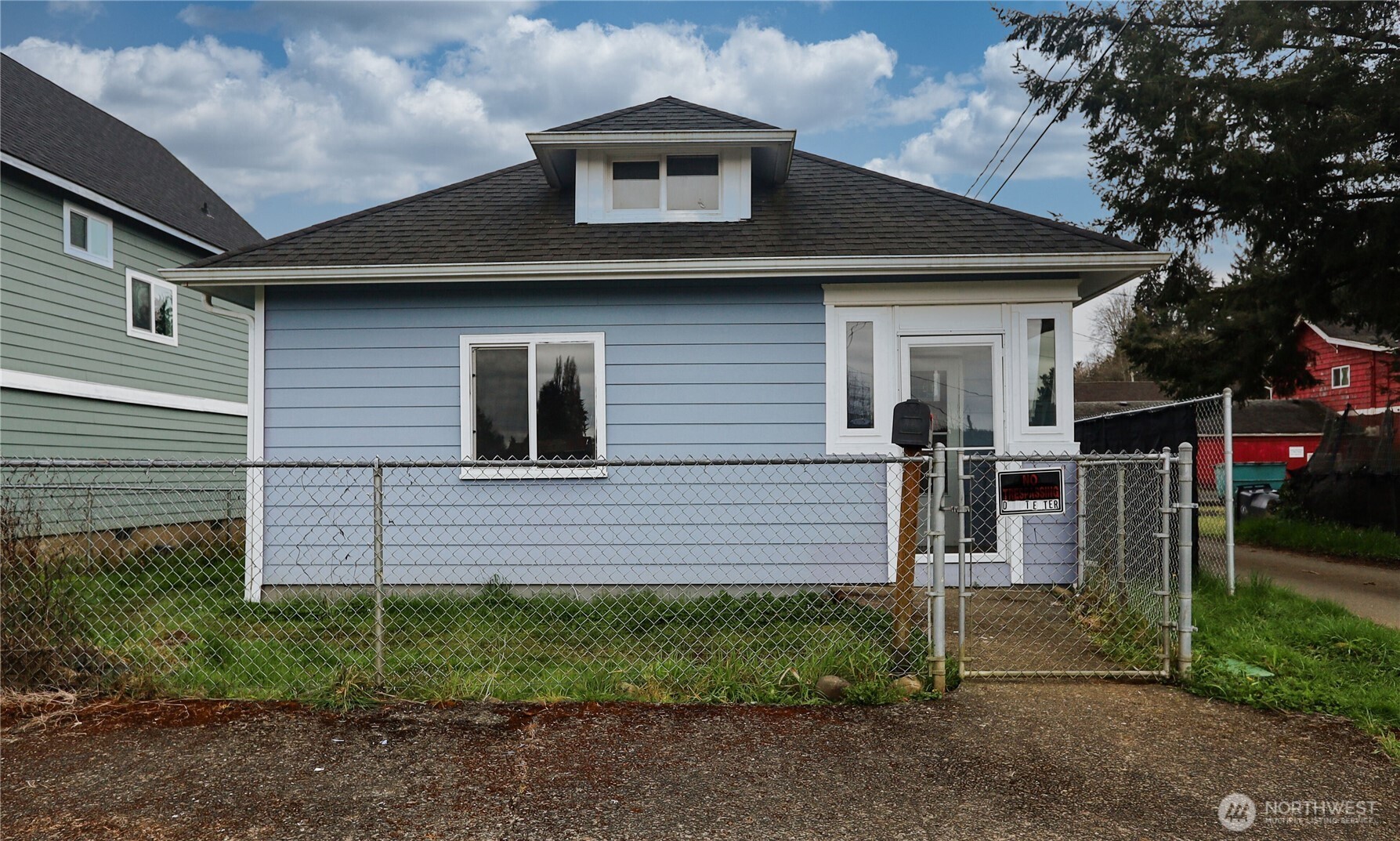 912 Ramer Avenue , Hoquiam, WA 98550