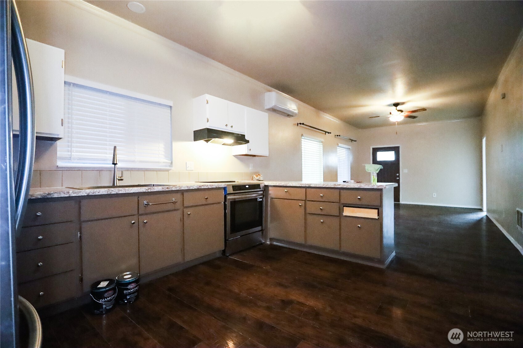 912 Ramer Avenue , Hoquiam, WA 98550