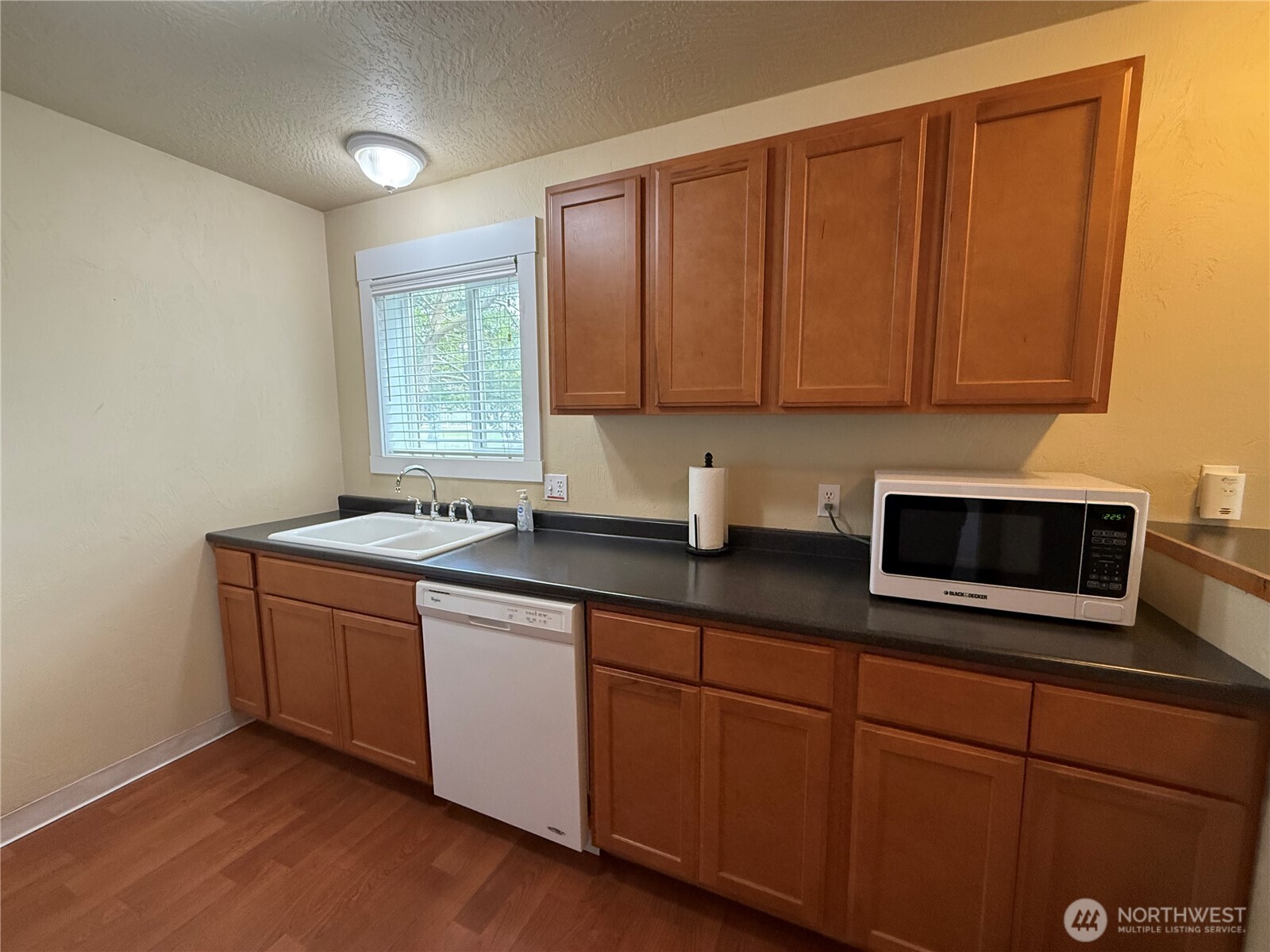 210 26th Street NW #411/12, Long Beach, WA 98631