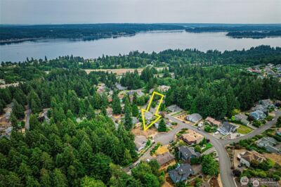 8110 Lorie Court NW, Silverdale, WA 98383 - Photo 3