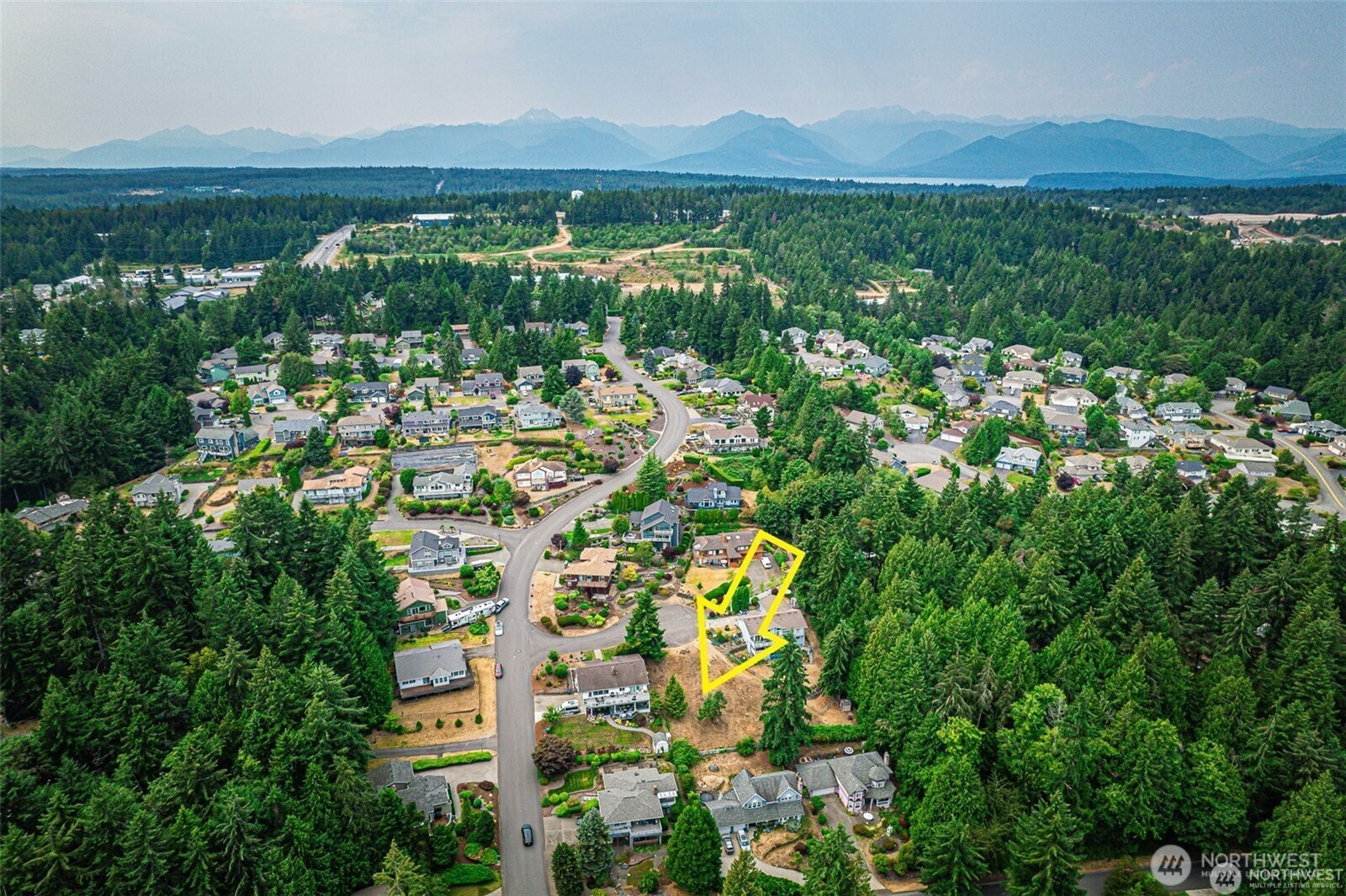 8110 Lorie Court NW, Silverdale, WA 98383