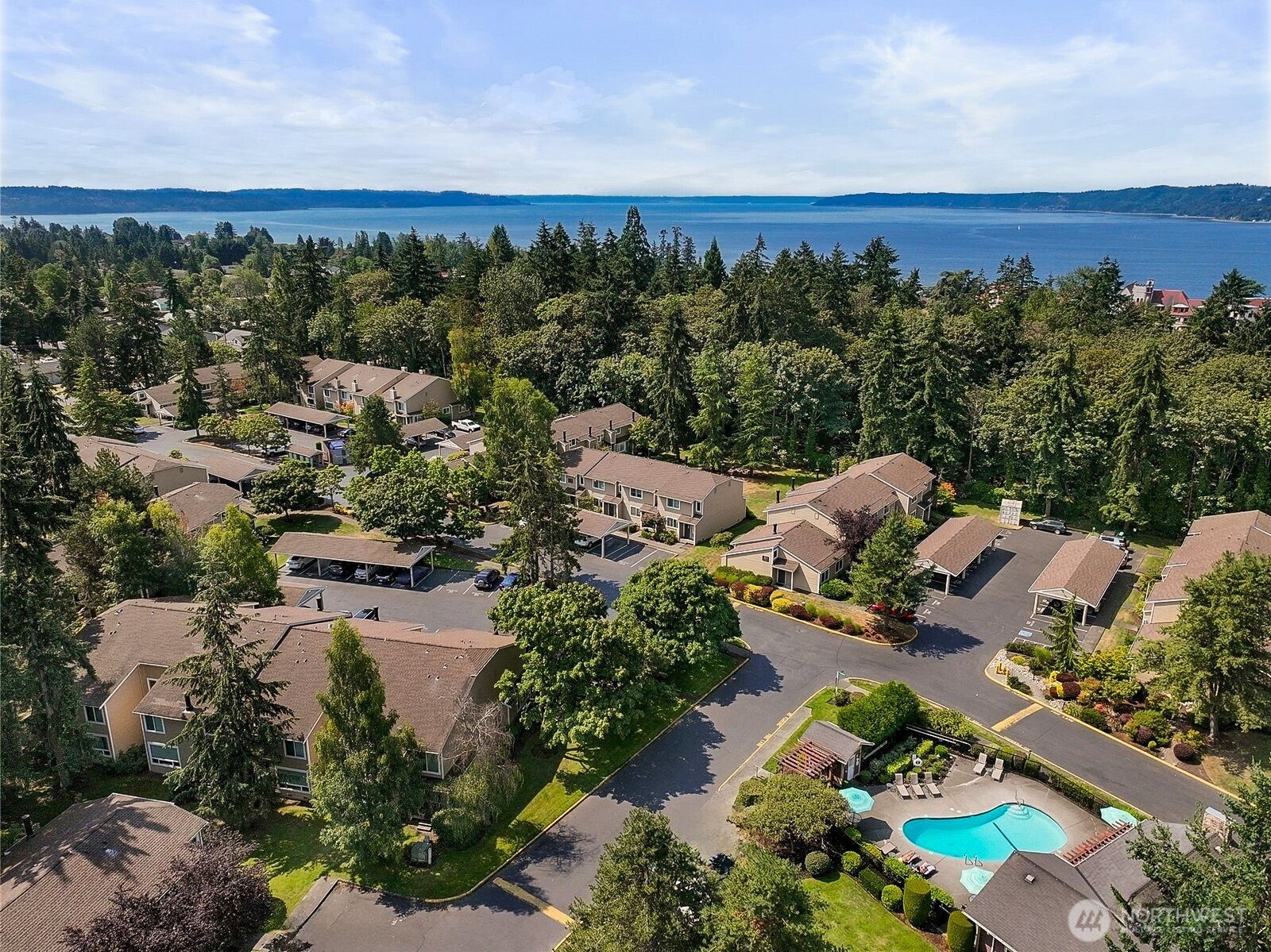 1215 S 237th Lane #1308, Des Moines, WA 98198