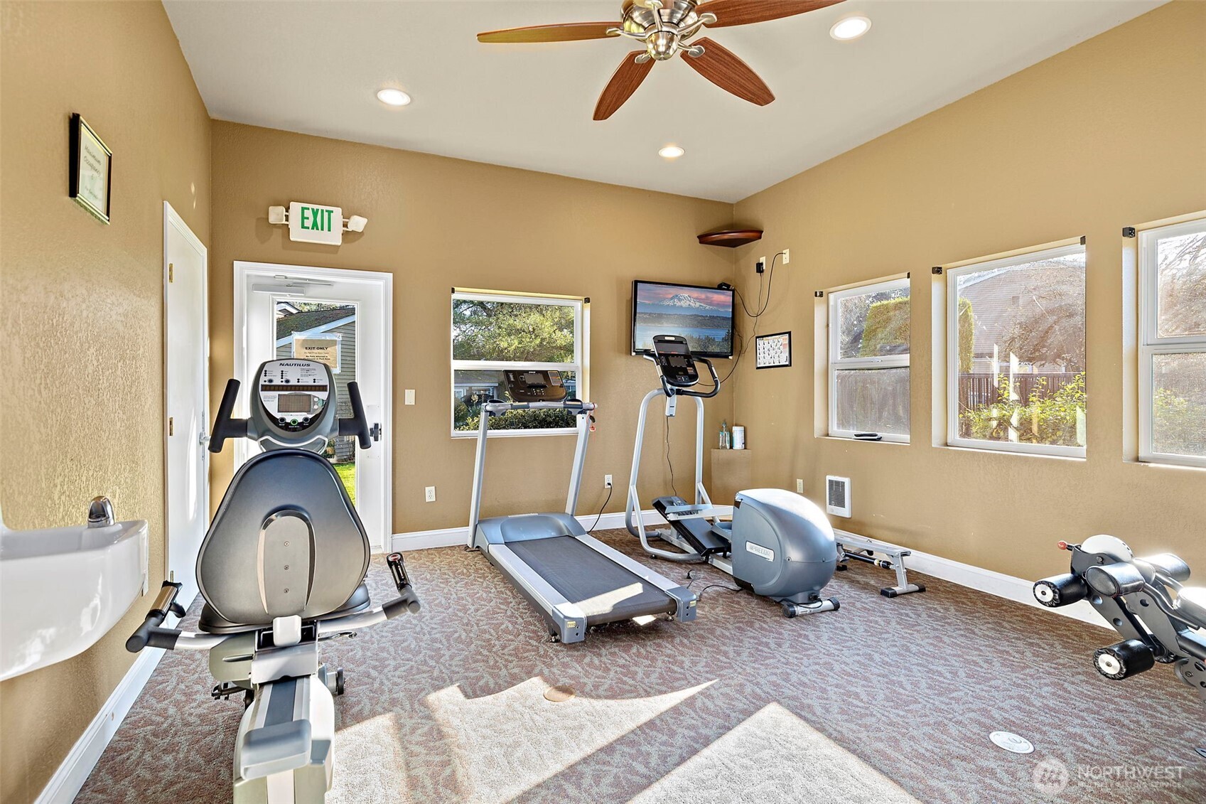 1215 S 237th Lane #1308, Des Moines, WA 98198