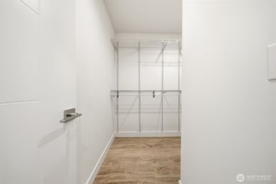 1055 S Cloverdale Street , Seattle, WA 98108-4744 - Photo 19