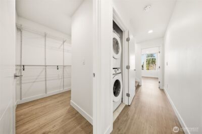 1055 S Cloverdale Street , Seattle, WA 98108-4744 - Photo 21