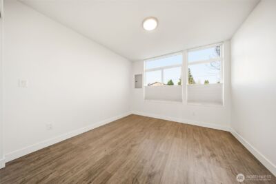 1055 S Cloverdale Street , Seattle, WA 98108-4744 - Photo 23