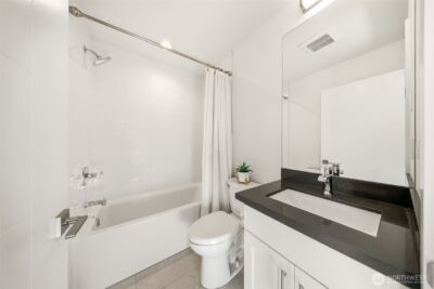 1055 S Cloverdale Street , Seattle, WA 98108-4744 - Photo 27