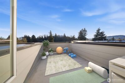 1055 S Cloverdale Street , Seattle, WA 98108-4744 - Photo 33