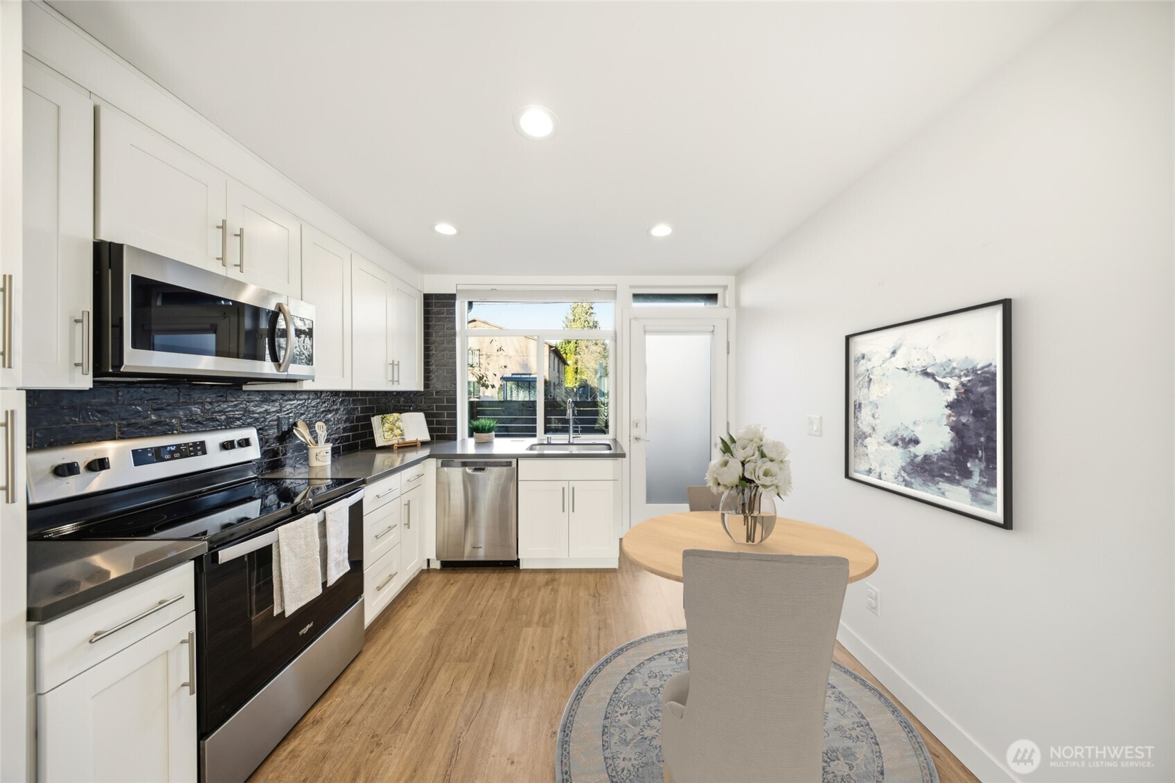 1055 S Cloverdale Street , Seattle, WA 98108-4744