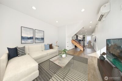 1055 S Cloverdale Street , Seattle, WA 98108-4744 - Photo 8