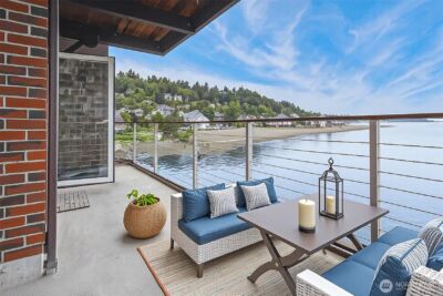 3717 Beach Drive SW #214, Seattle, WA 98116