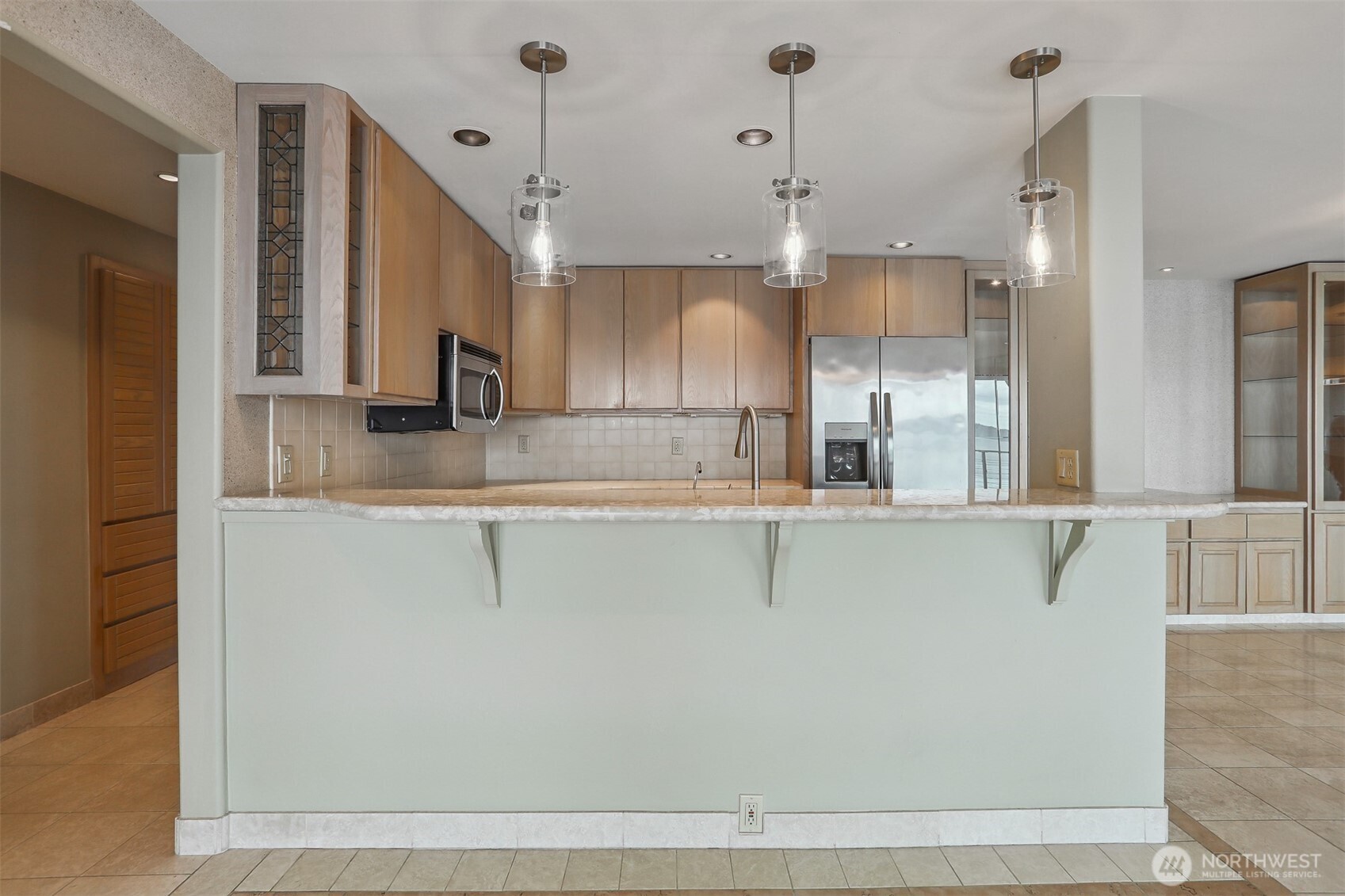 3717 Beach Drive SW #214, Seattle, WA 98116