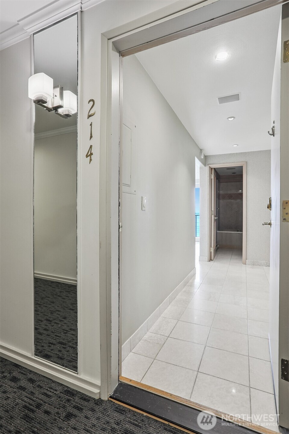 3717 Beach Drive SW #214, Seattle, WA 98116