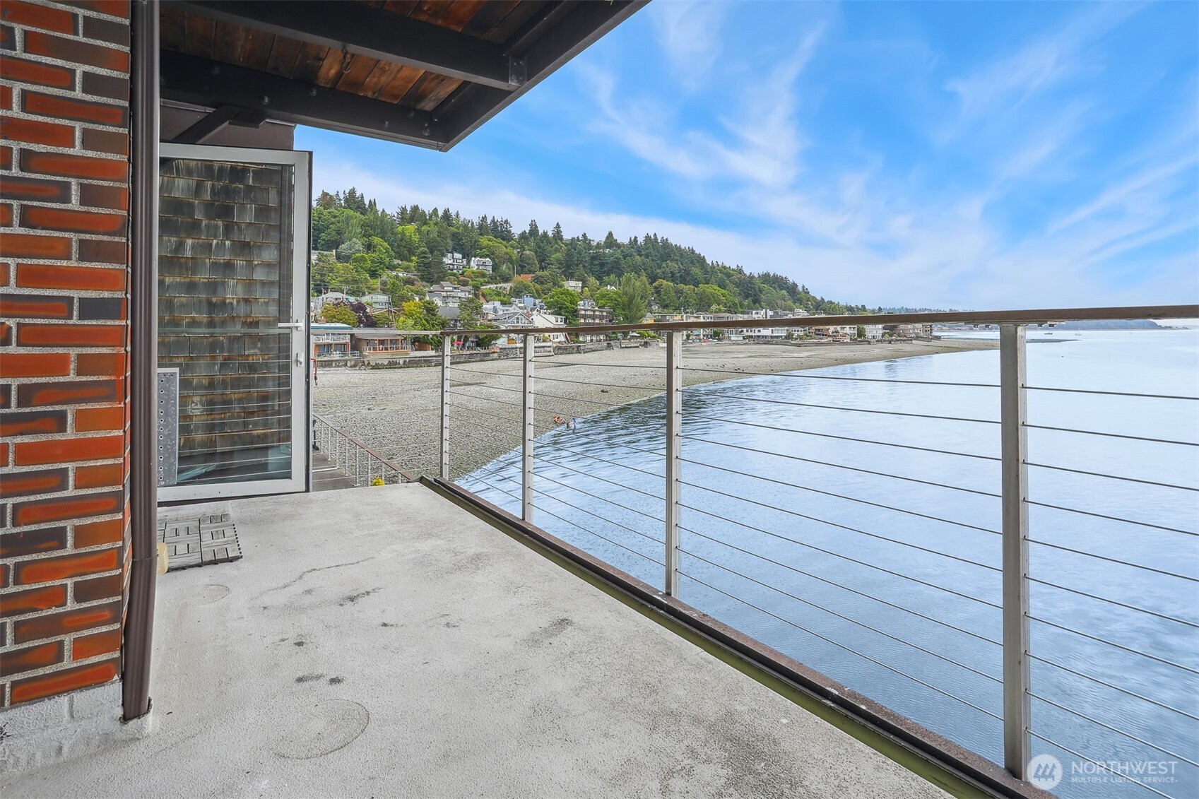 3717 Beach Drive SW #214, Seattle, WA 98116