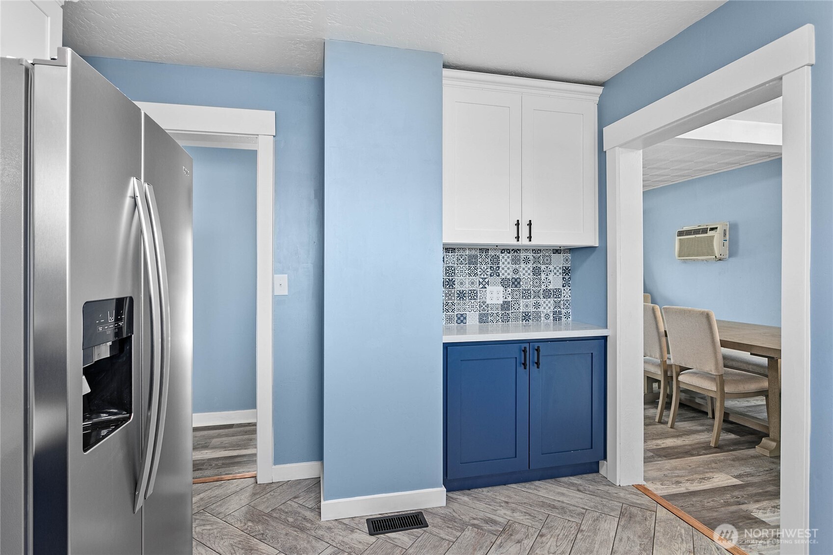 208 Harrison Street , Sumas, WA 98295