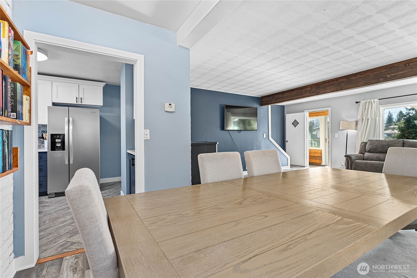 208 Harrison Street , Sumas, WA 98295