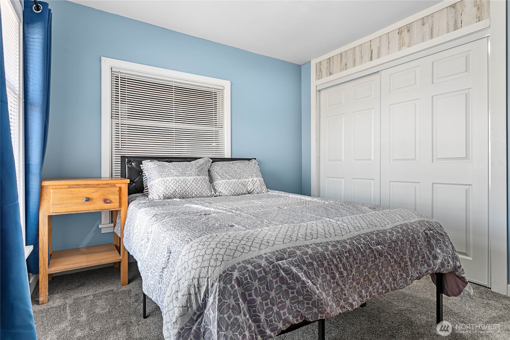 208 Harrison Street , Sumas, WA 98295