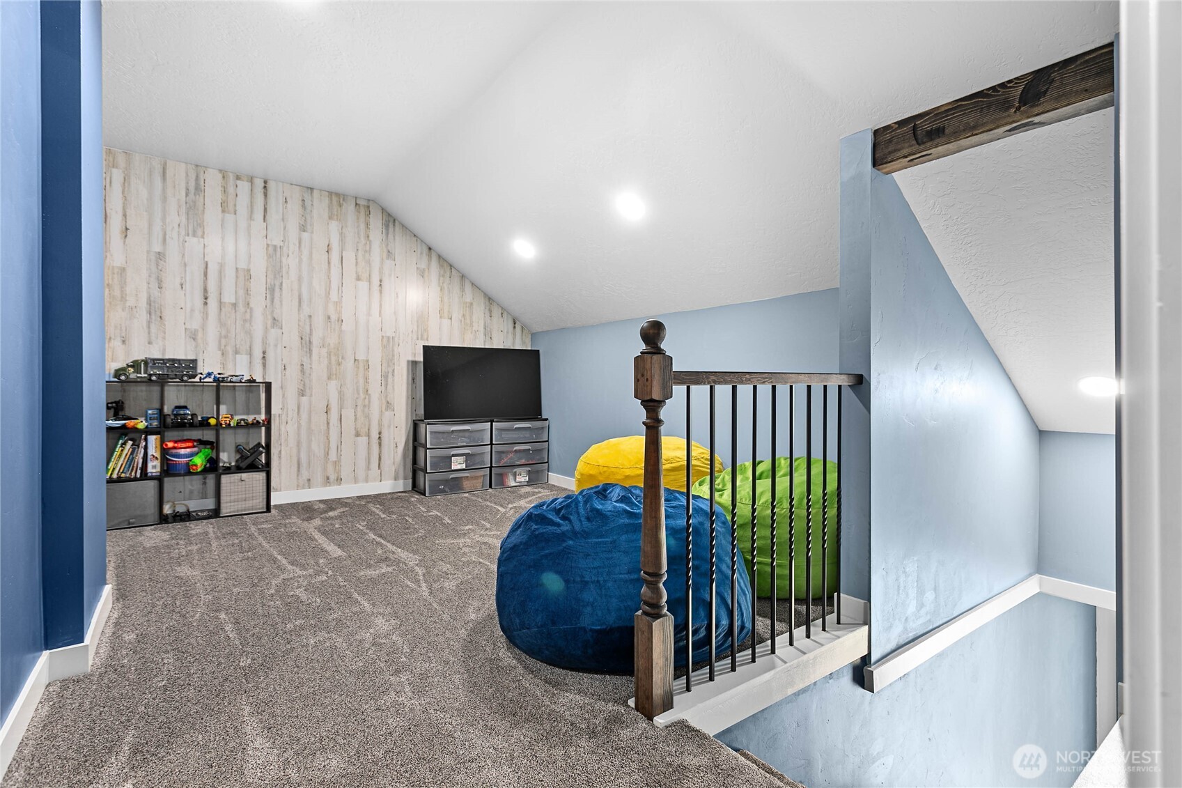 208 Harrison Street , Sumas, WA 98295