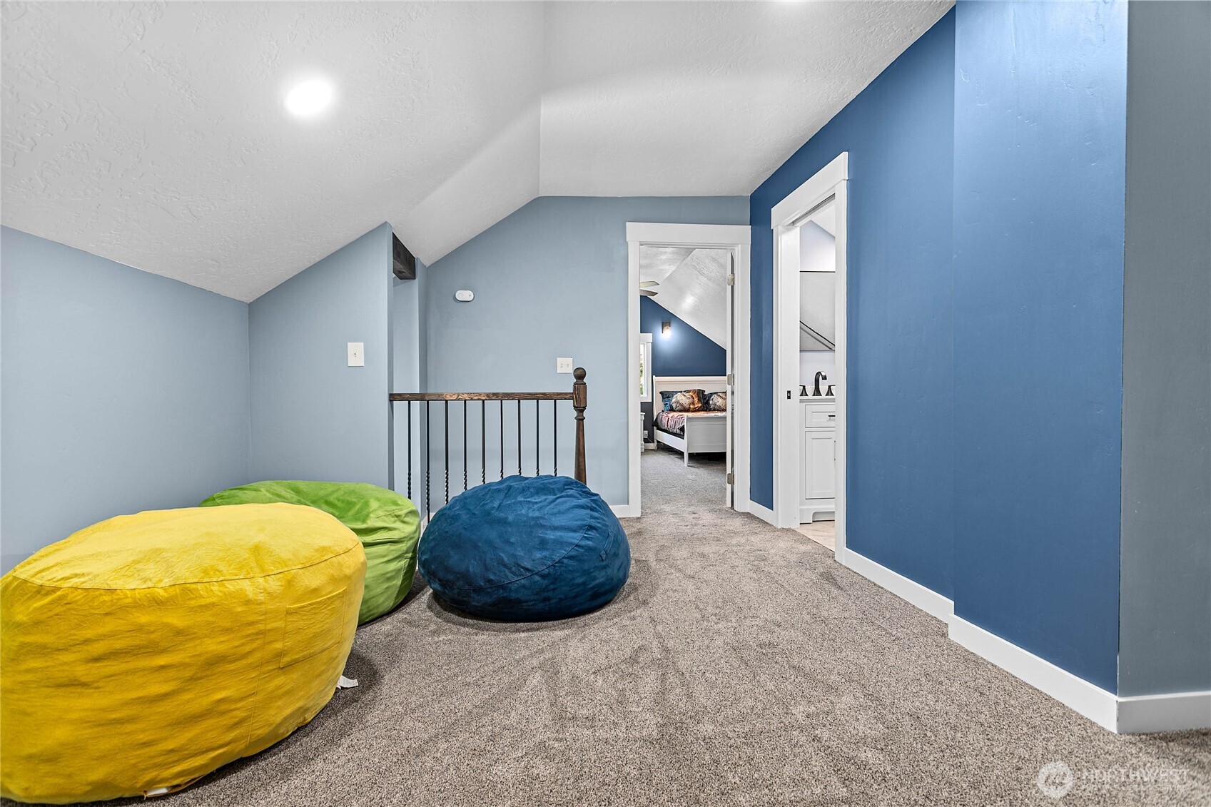 208 Harrison Street , Sumas, WA 98295