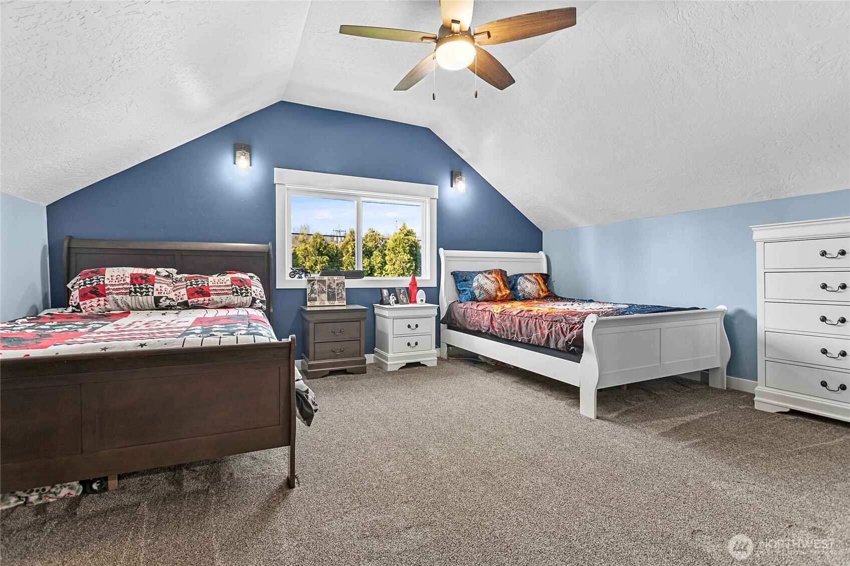 208 Harrison Street , Sumas, WA 98295