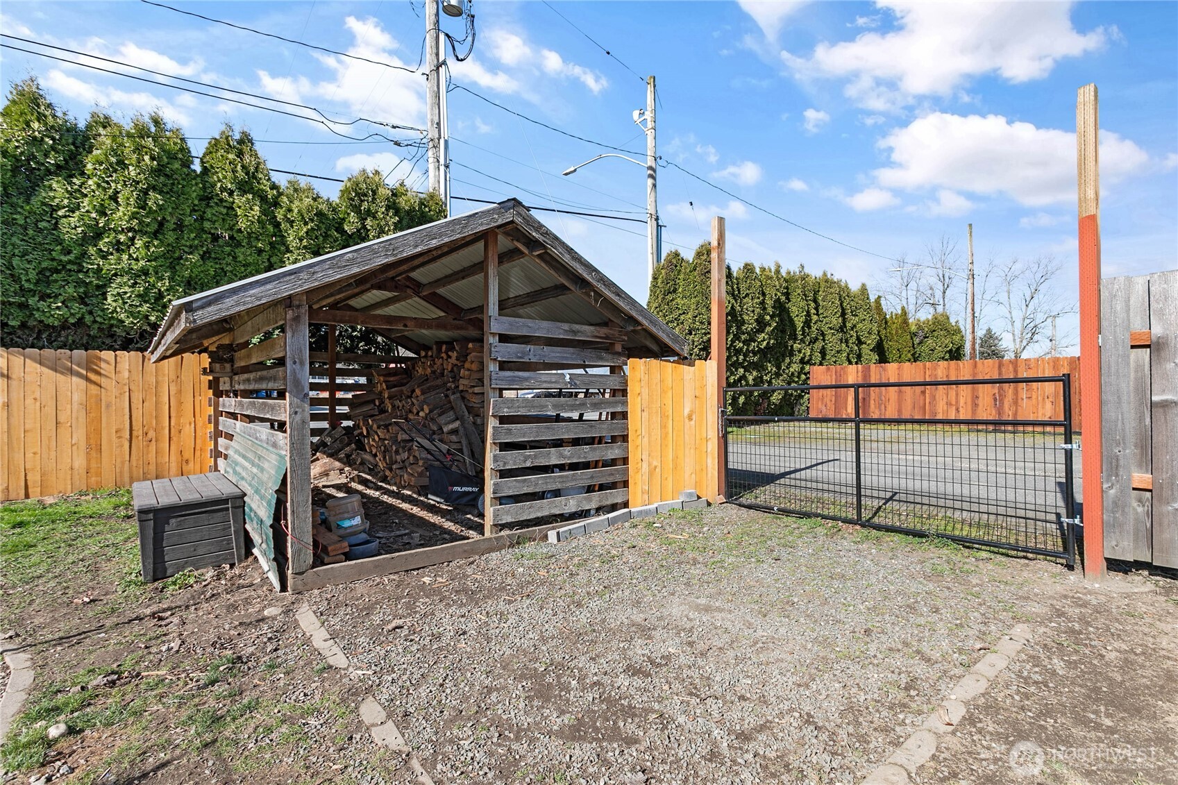 208 Harrison Street , Sumas, WA 98295