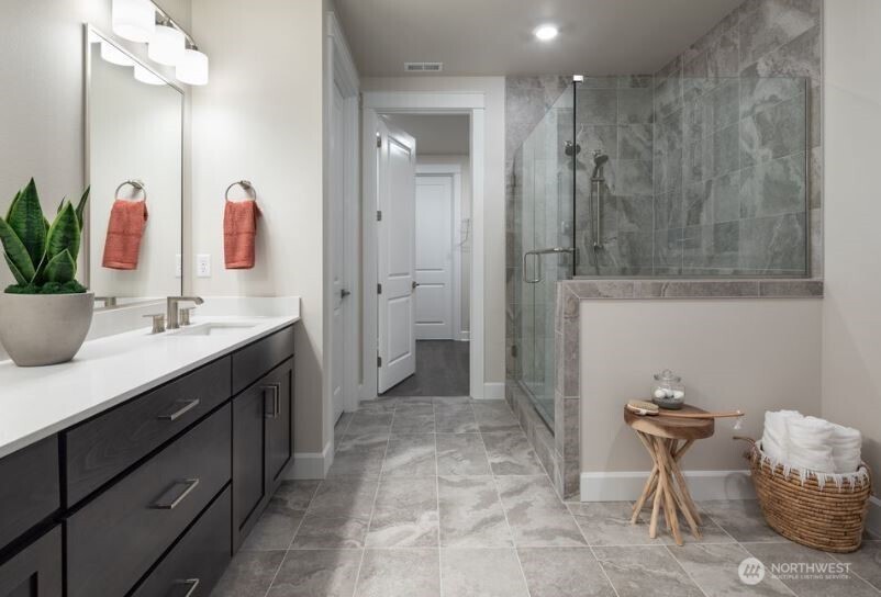 2918 Balsamroot Drive SE, Lacey, WA 98513