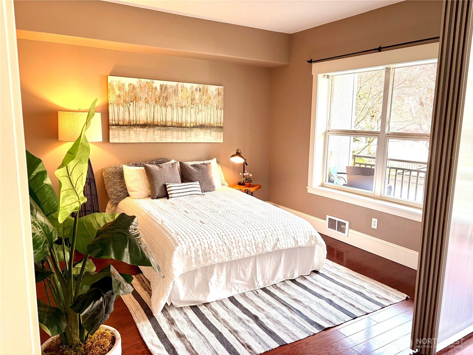 3221 SW Avalon Way #201, Seattle, WA 98126