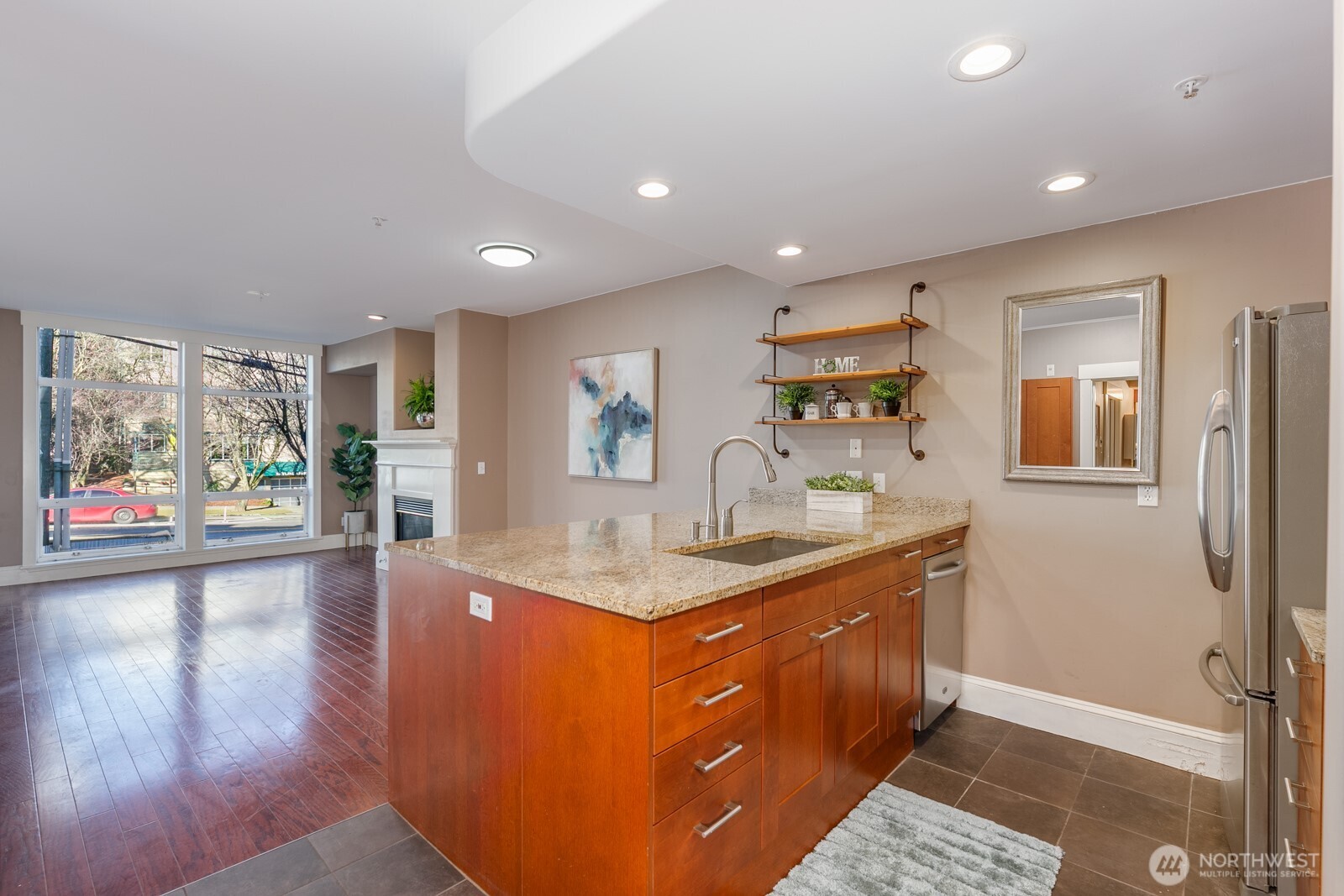 3221 SW Avalon Way #201, Seattle, WA 98126