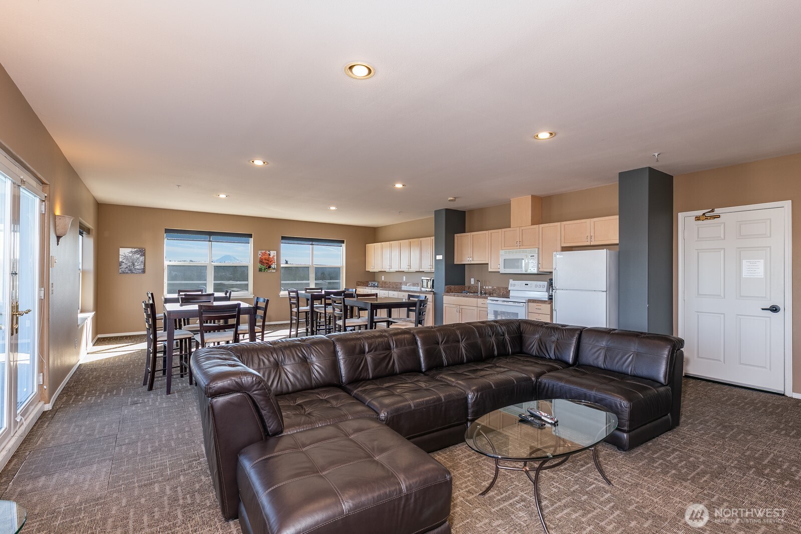 3221 SW Avalon Way #201, Seattle, WA 98126