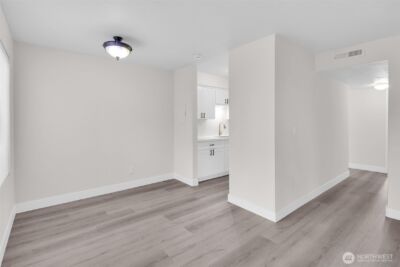 12520 NE 145th Street #E-33, Kirkland, WA 98034 - Photo 20