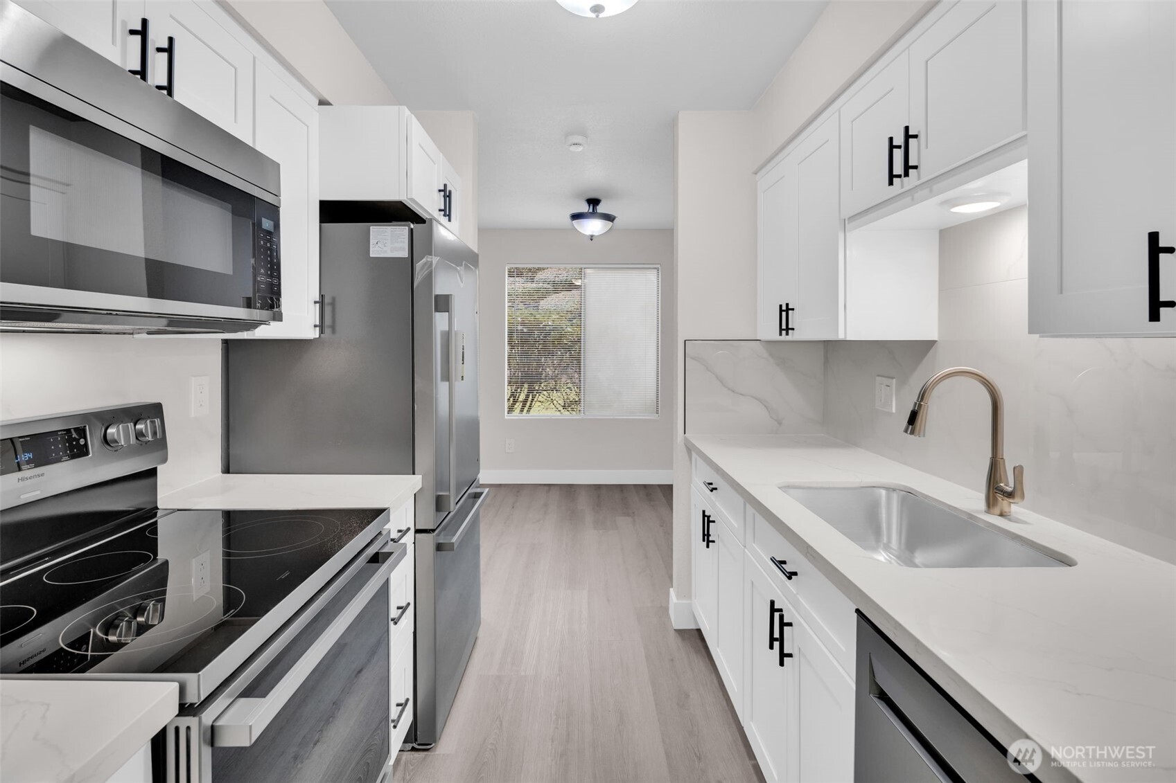 12520 NE 145th Street #E-33, Kirkland, WA 98034