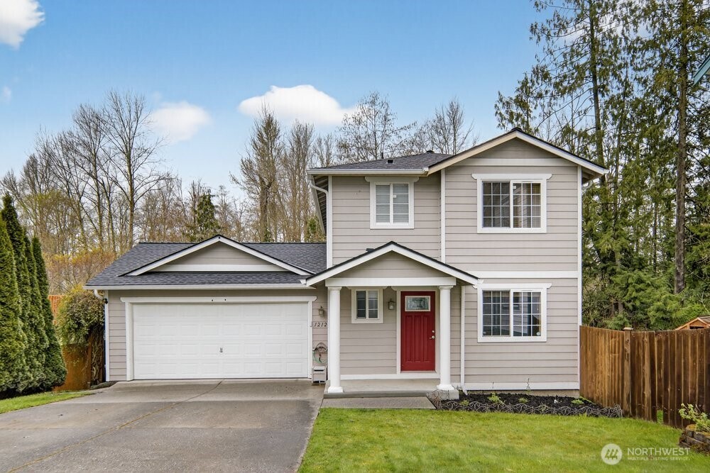 1212 N 12th Place , Mount Vernon, WA 98273