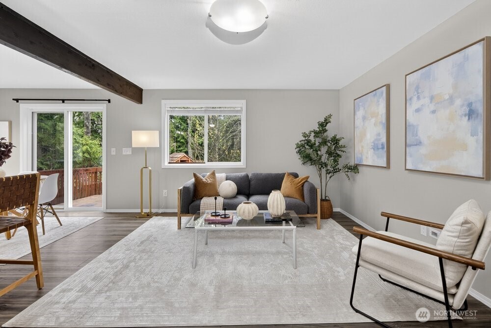 1212 N 12th Place , Mount Vernon, WA 98273