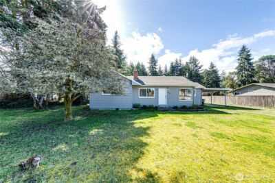 2016 W 10th Street , Port Angeles, WA 98363 - Photo 2