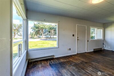 2016 W 10th Street , Port Angeles, WA 98363 - Photo 7