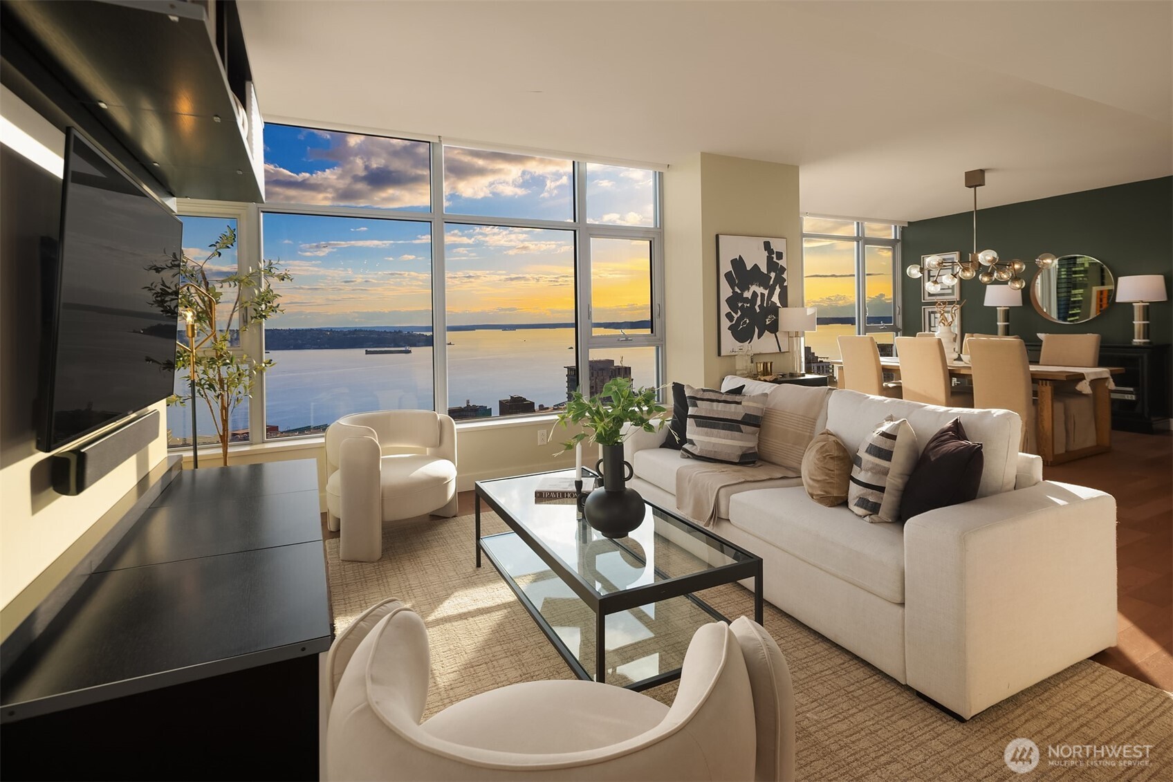 583 Battery Street #3406N, Seattle, WA 98121