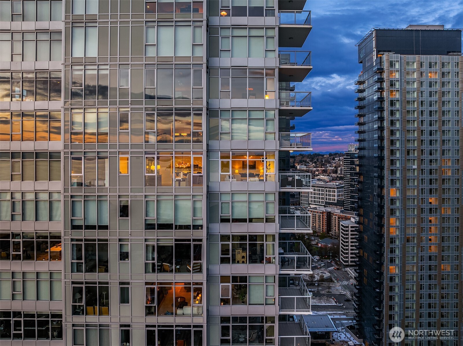 583 Battery Street #3406N, Seattle, WA 98121
