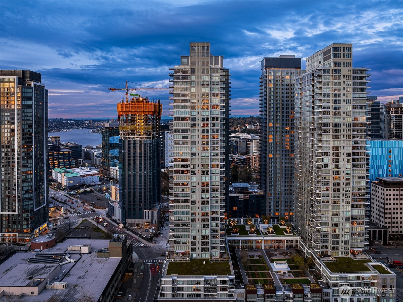 583 Battery Street #3406N, Seattle, WA 98121