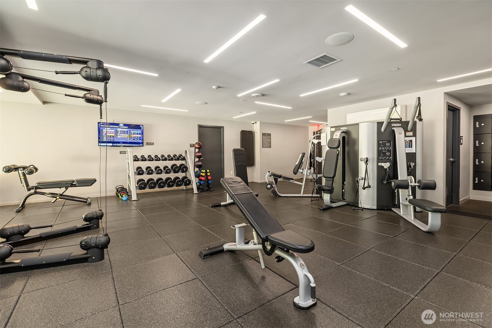 583 Battery Street #3406N, Seattle, WA 98121