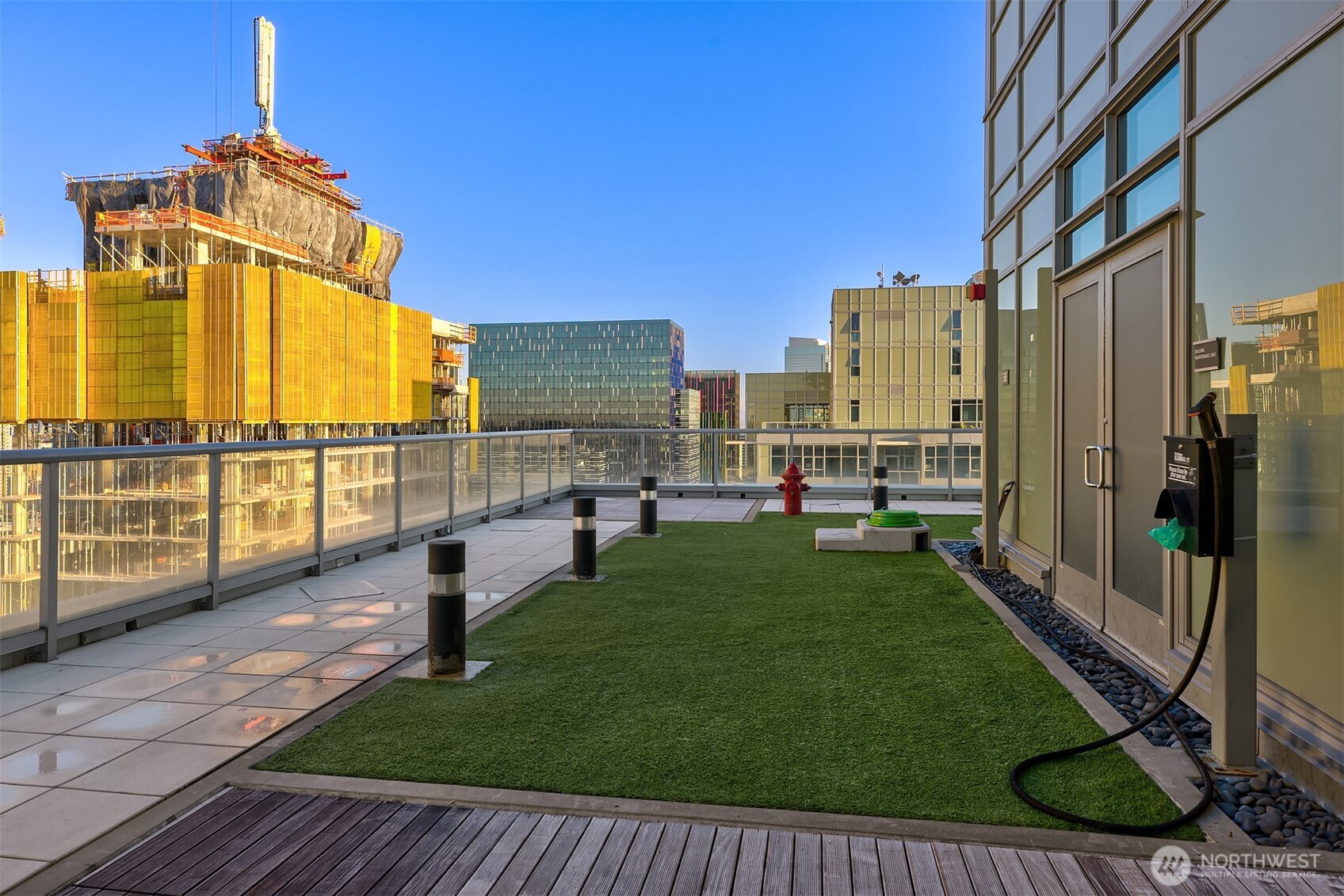 583 Battery Street #3406N, Seattle, WA 98121