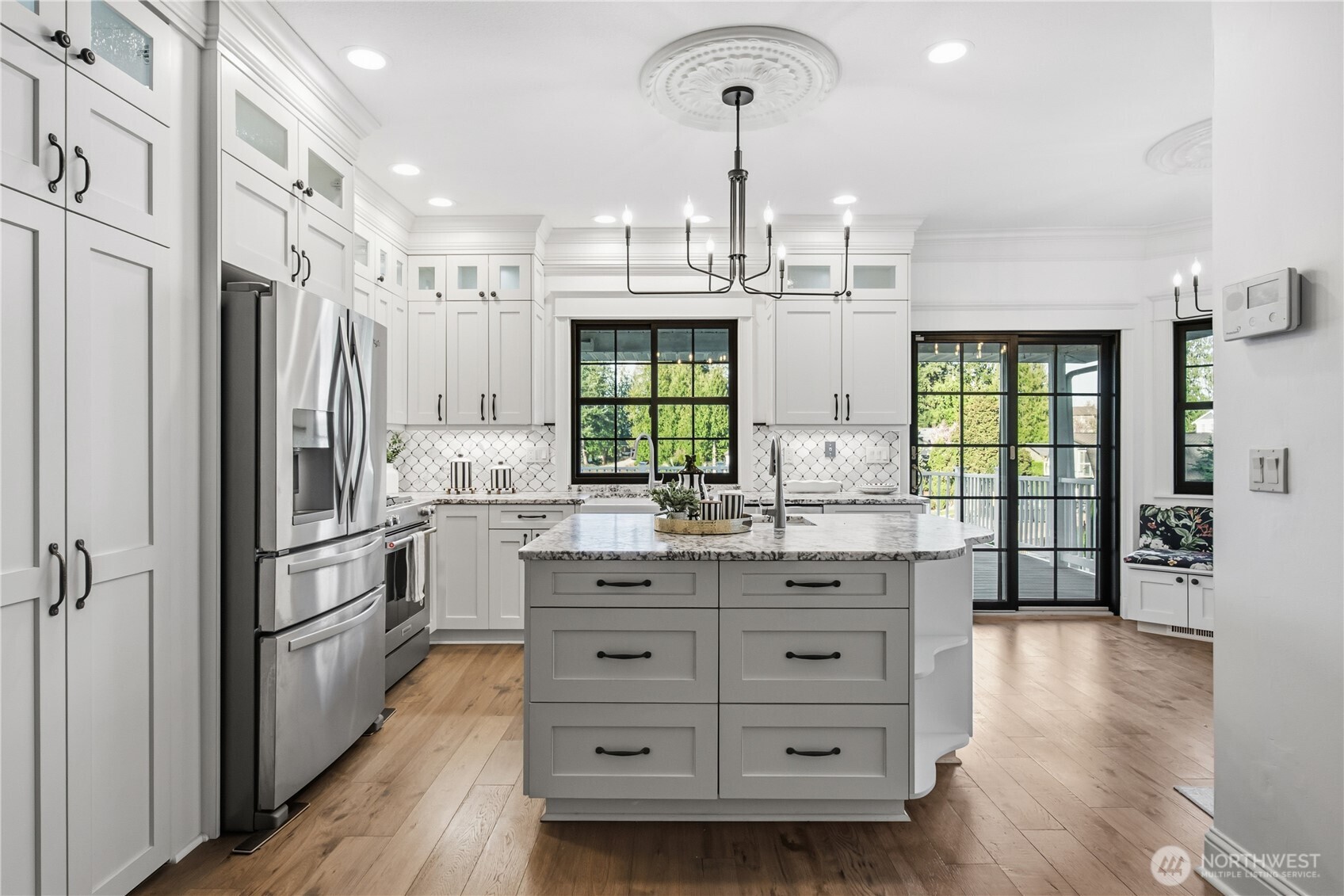 4217 Lakeridge Drive E, Lake Tapps, WA 98391