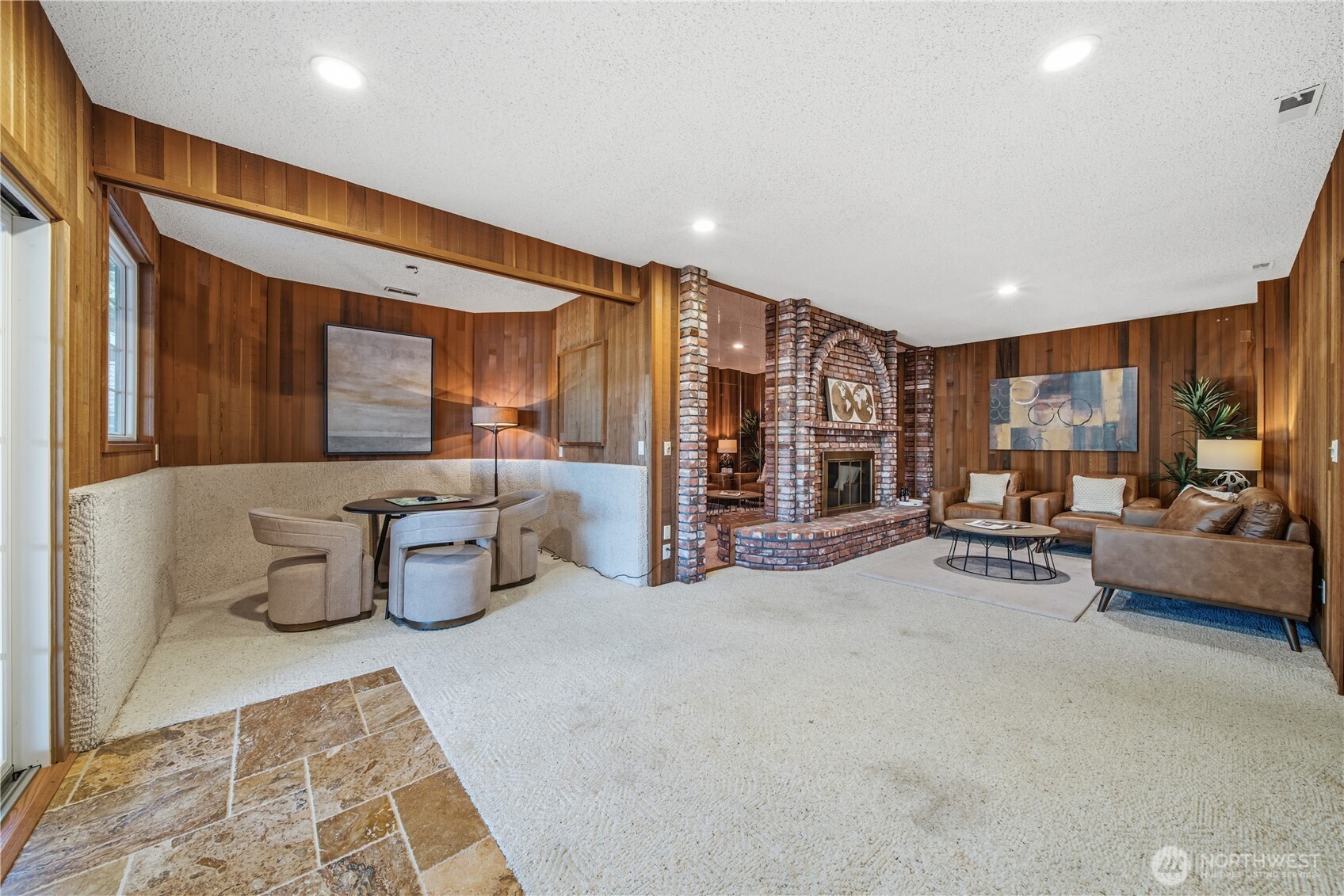 4217 Lakeridge Drive E, Lake Tapps, WA 98391