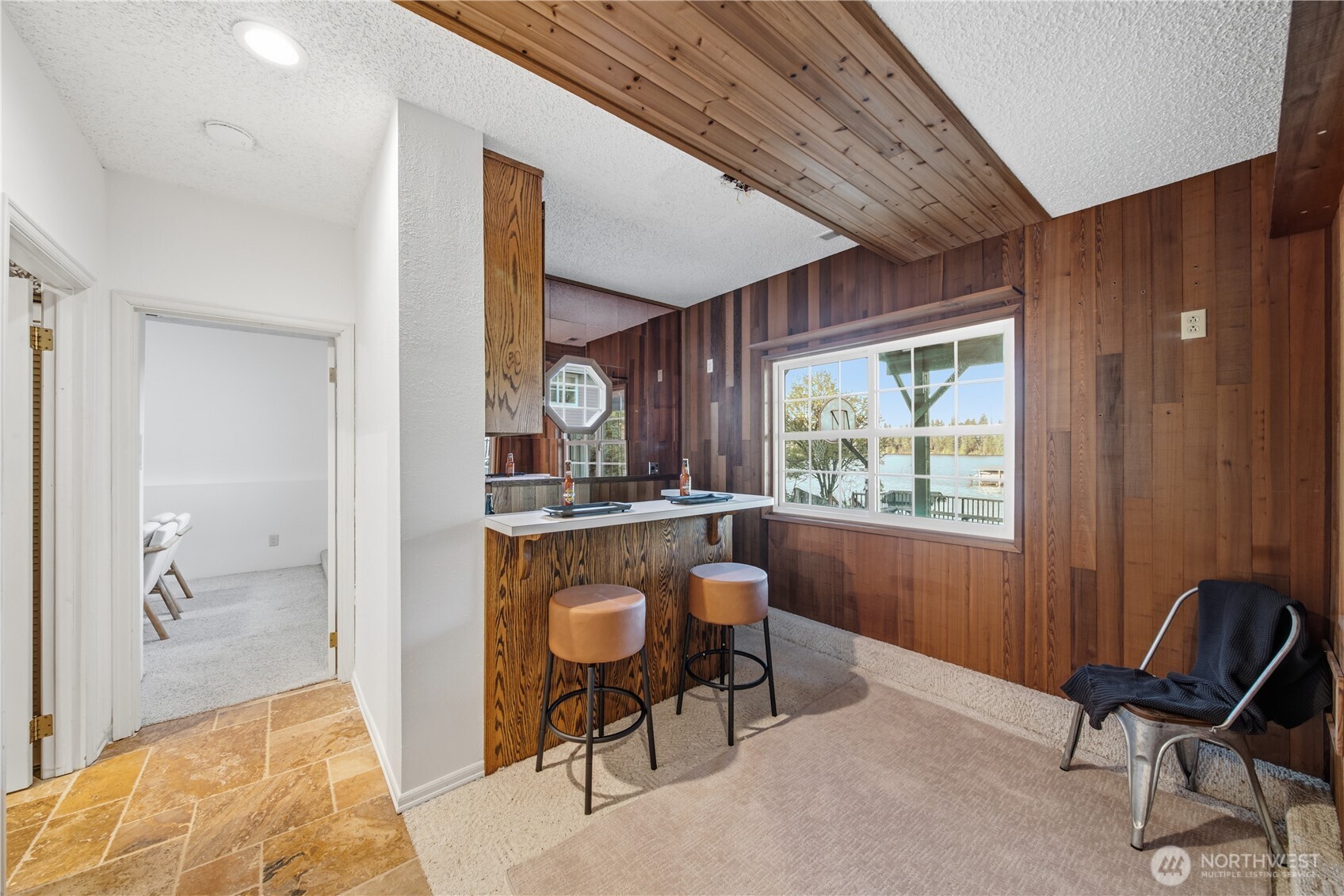 4217 Lakeridge Drive E, Lake Tapps, WA 98391