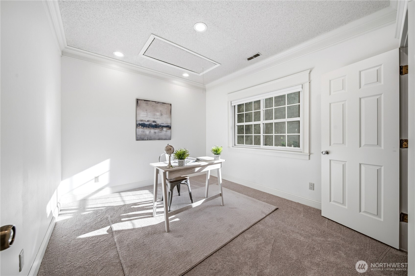 4217 Lakeridge Drive E, Lake Tapps, WA 98391