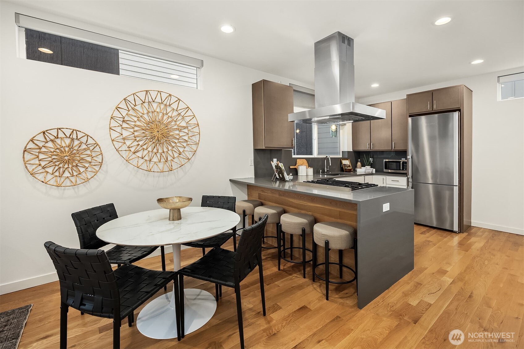 2005 Dexter Avenue N #B, Seattle, WA 98109