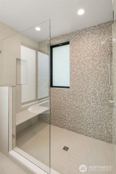286 118th Avenue SE, Bellevue, WA 98005 - Photo 17