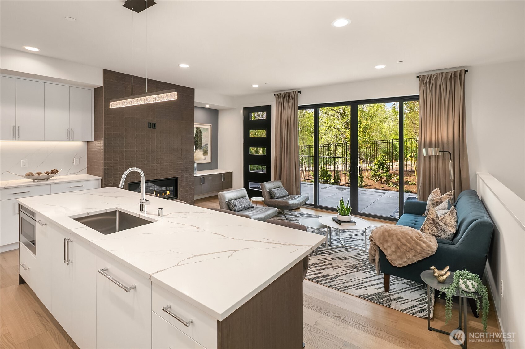 286 118th Avenue SE, Bellevue, WA 98005