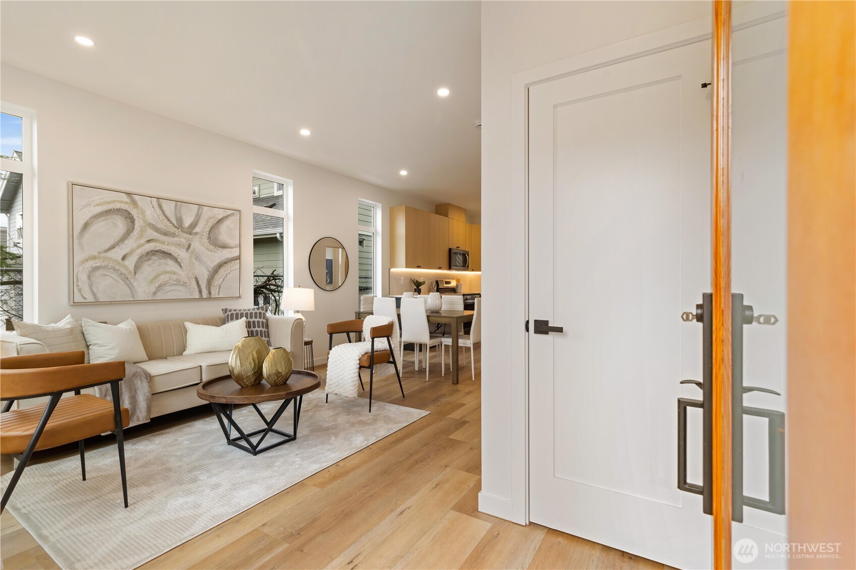 4725 S Findlay Street , Seattle, WA 98118