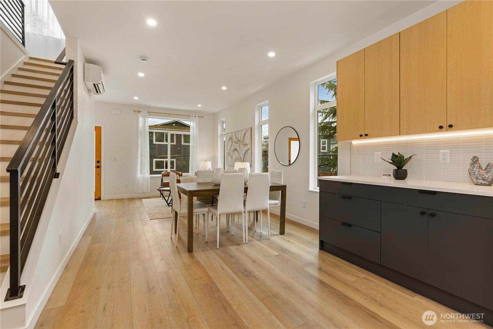 4725 S Findlay Street , Seattle, WA 98118