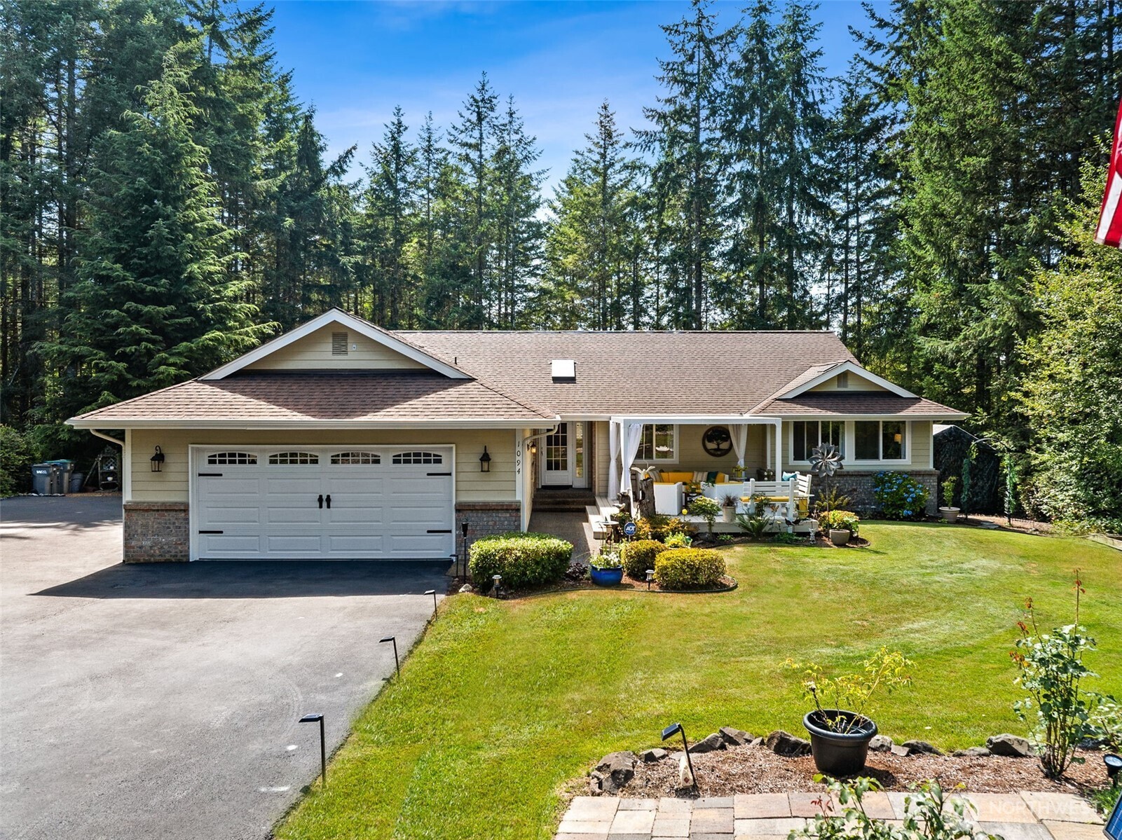 1094 SW Depot Court , Port Orchard, WA 98367